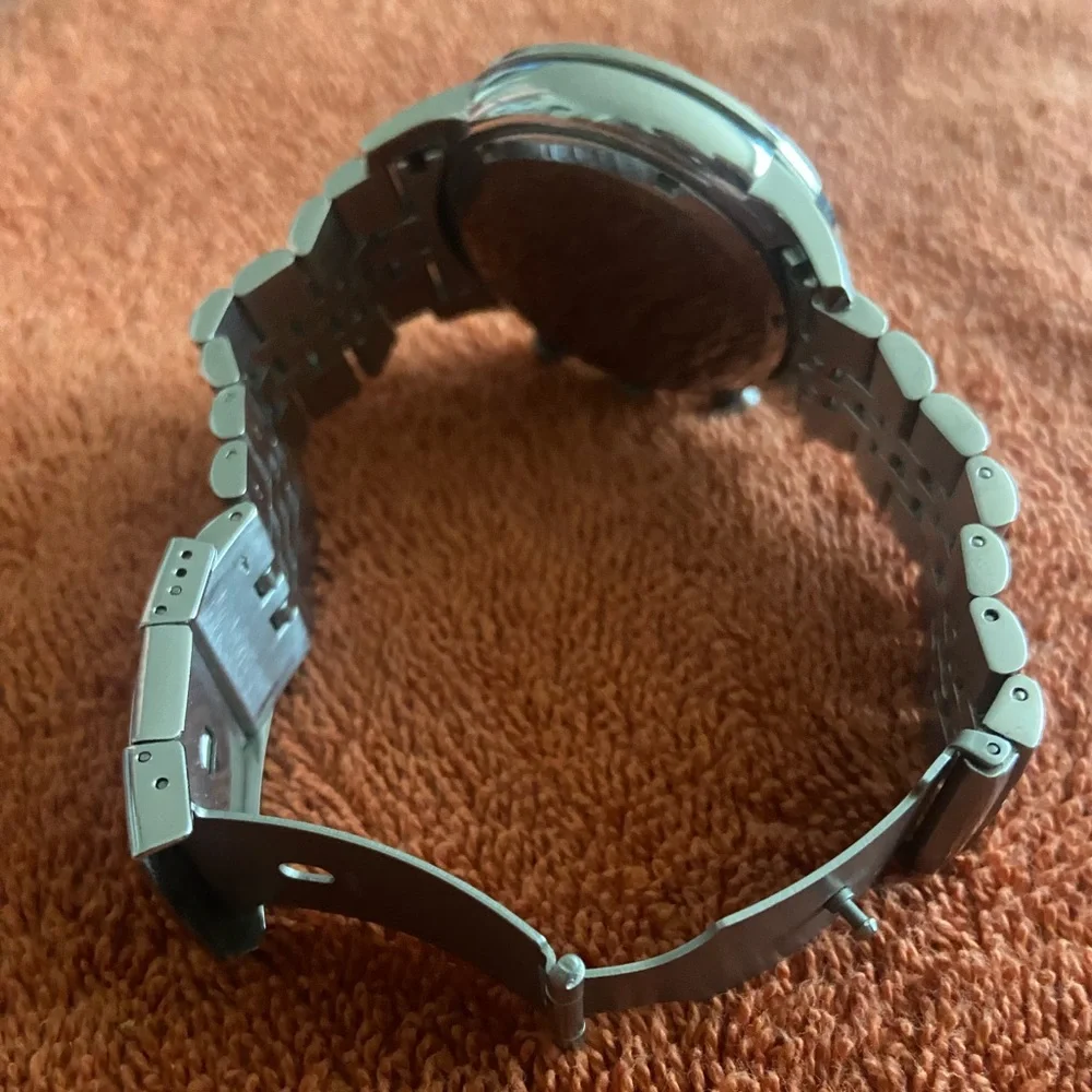 Fossil Black Dial Silver Band Watch - Picture 3 of 6